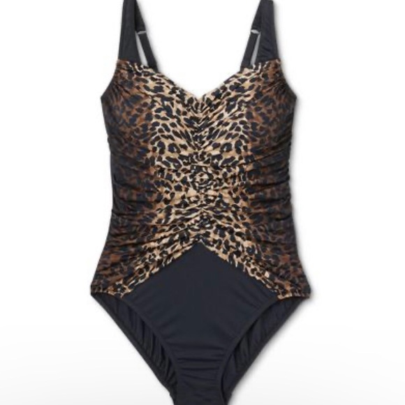 Women's UPF 50 Seamed Middle Cinched One Piece Swimsuit - Shape + Style by Aqua - Picture 2 of 4